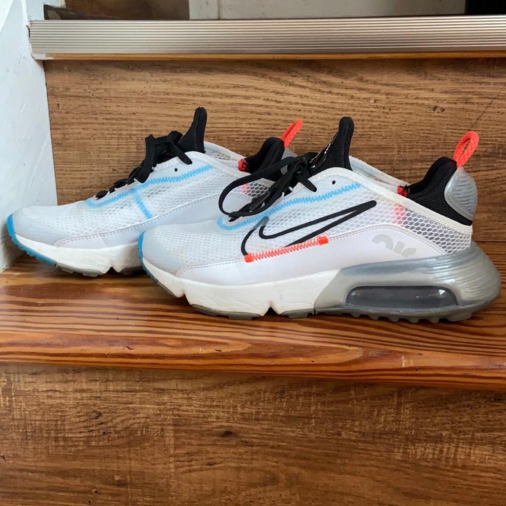 Nike air max shoes